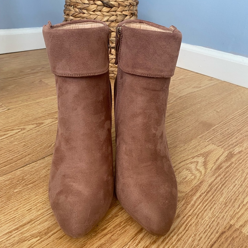 Heeled boots